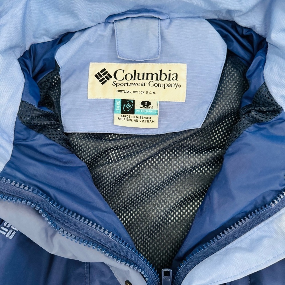 Columbia Blue Hooded Jacket - Picture 2 of 7